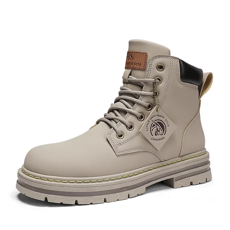 Botas Masculinas de Couro Soldier - Resistente e Antiderrapante.