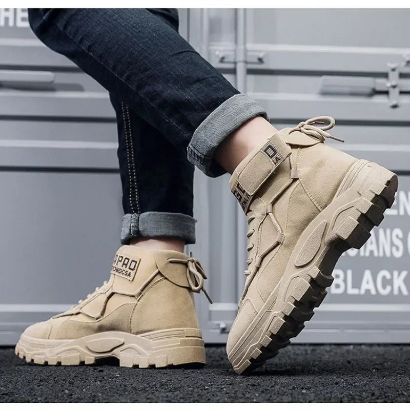 Botas Masculina Desert Antiderrapante - Casuais e para Trilhas.