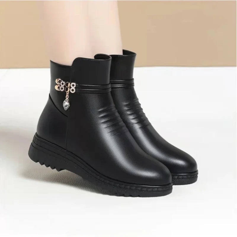 Botas Femininas de Couro 2024