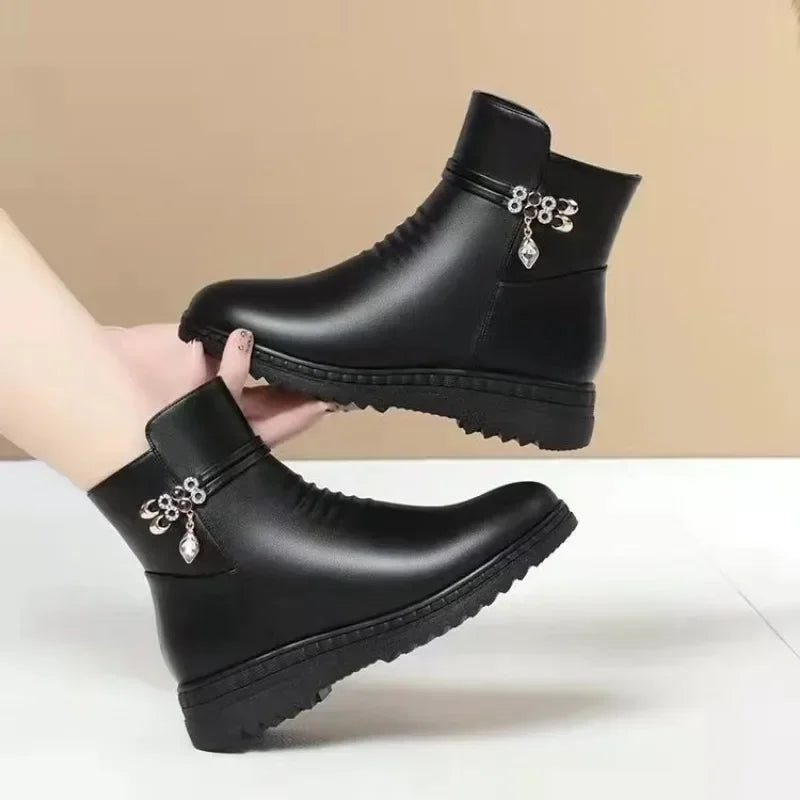 Botas Femininas de Couro 2024